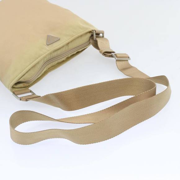 PRADA Shoulder Bag Nylon Beige Auth 66591 - Picture 7 of 16